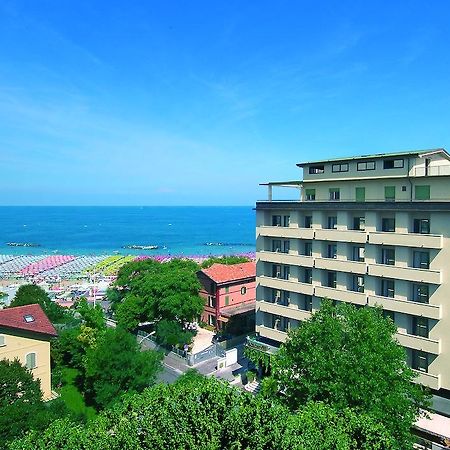 Hotel Acropolis Cattolica Exteriér fotografie