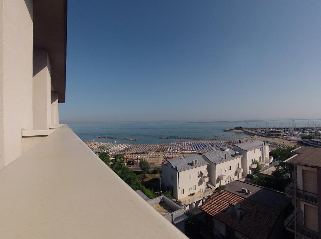 Hotel Acropolis Cattolica Pokoj fotografie