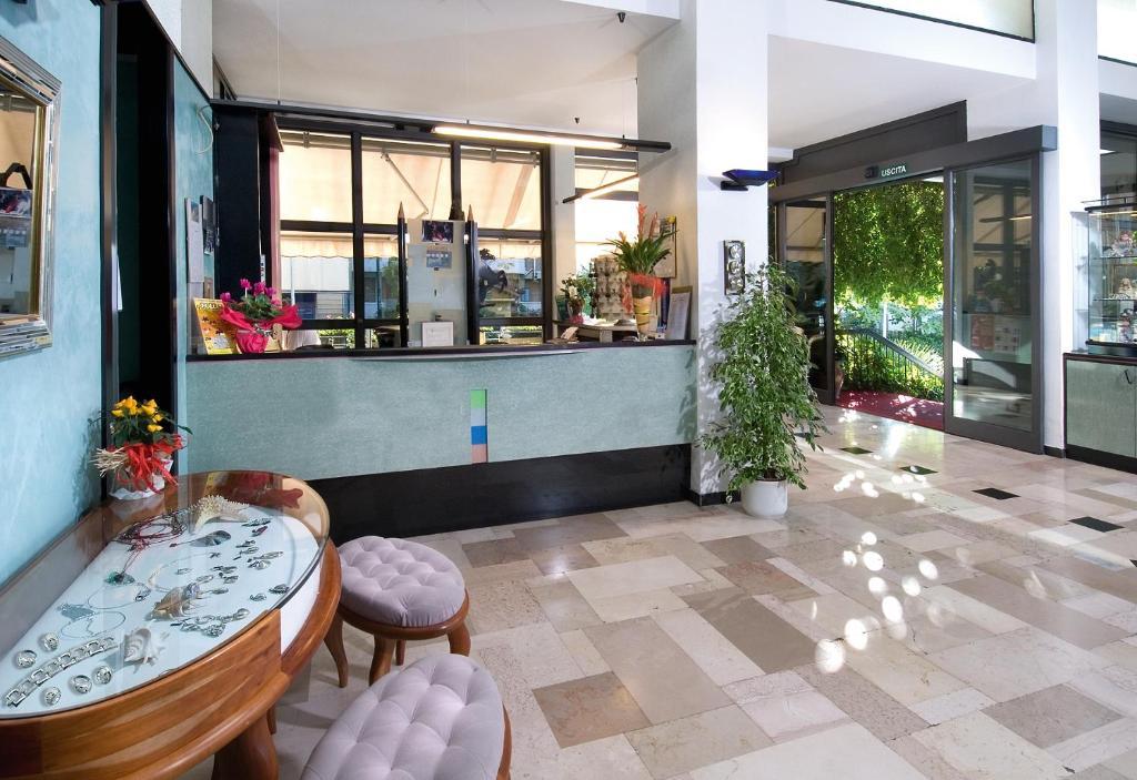 Hotel Acropolis Cattolica Exteriér fotografie